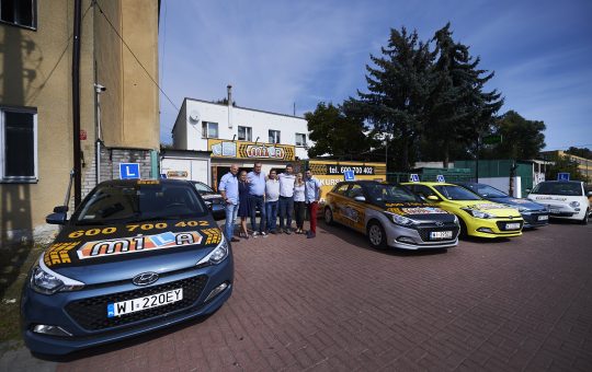 Wybierz termin i zapisz się na kurs prawa jazdy w naszym Ośrodku Szkolenia Kierowców.